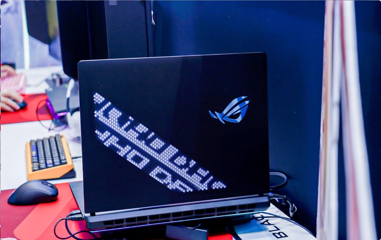 GameSkill闪耀2025上海WAIC会展，携手顶尖品牌打造极致电竞体验！